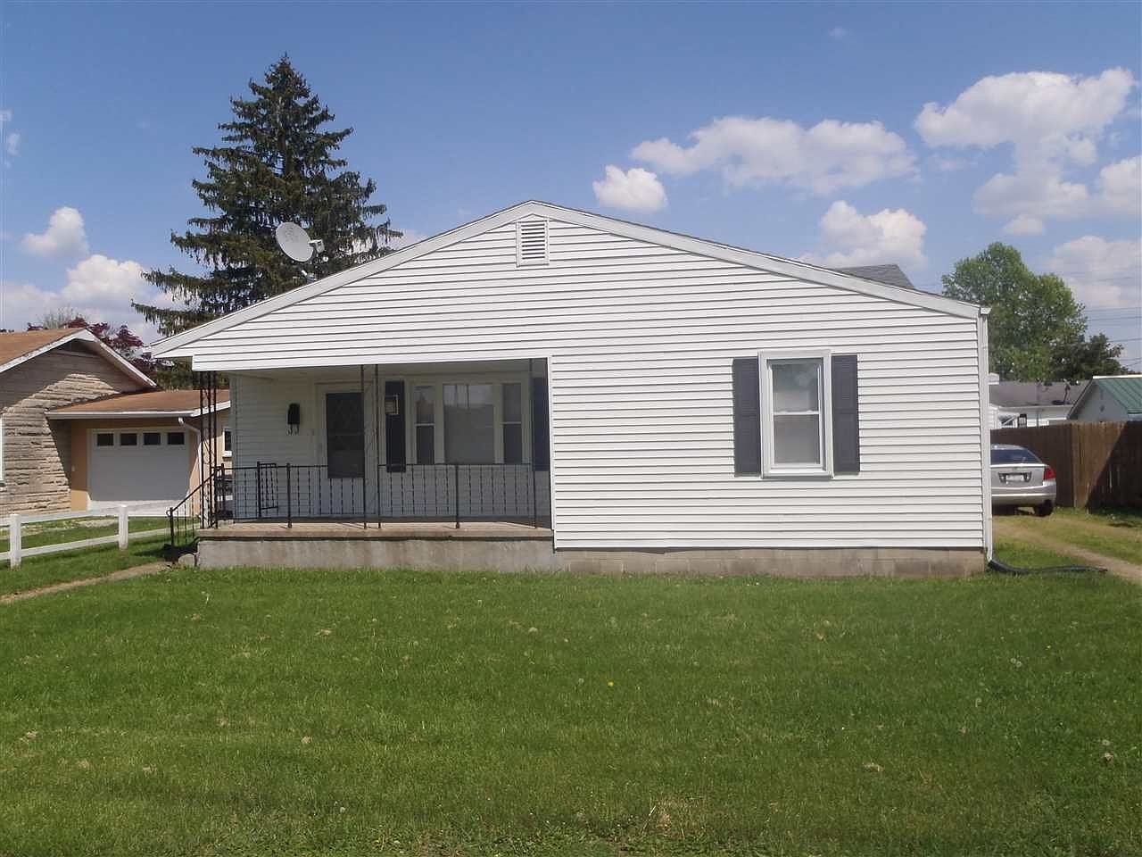 916 N Pine St, Seymour, IN 47274 Zillow