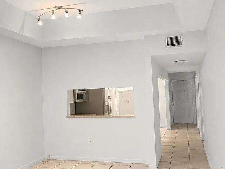 754 S Orlando Ave #206 — Photo 9