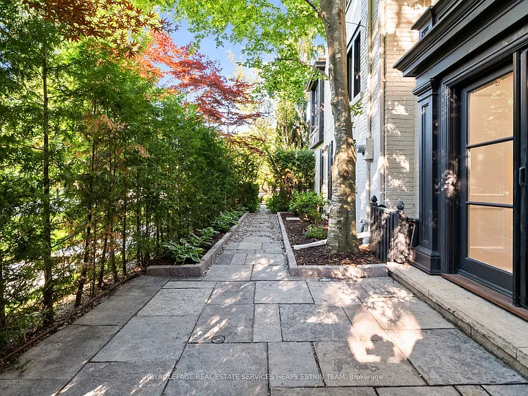 65 Highland Ave — Photo 47