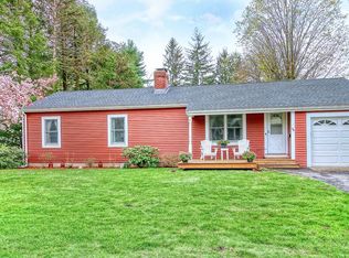 34 Glen Rd, Westwood, MA 02090