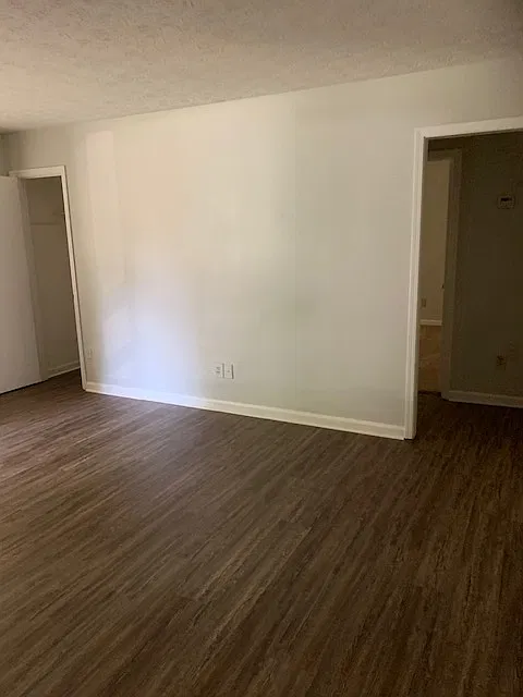 2 bed, 931 sqft, $1,250 — Photo 4