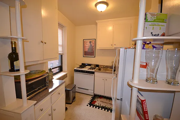 Rented by Silverstein Collection LLC  | media 39