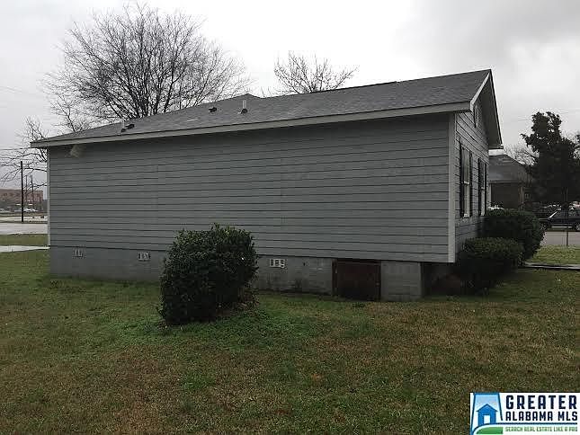 2nd image of 1710 Arlington Ave