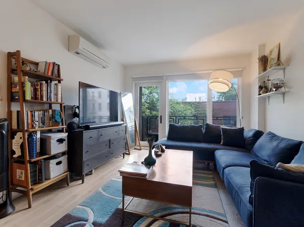 15 East 19th Street 4C image 2 of 11