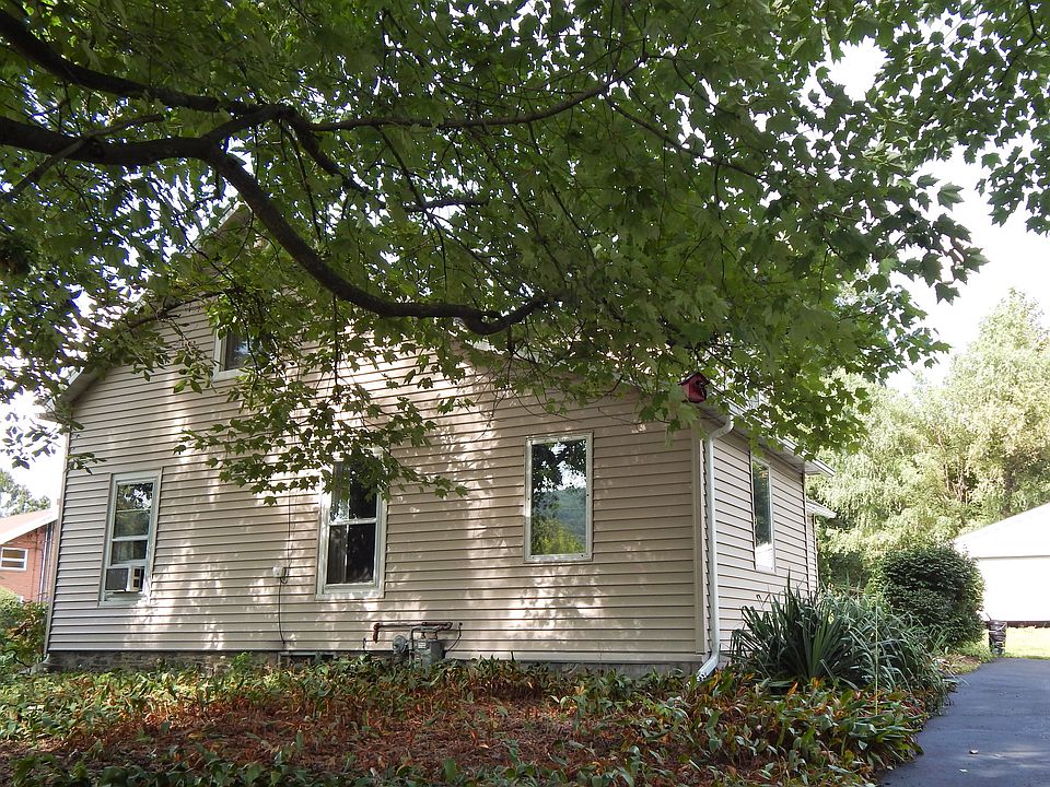 Front, from driveway