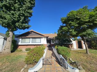 6428 Corbin Ave, Reseda, CA 91335