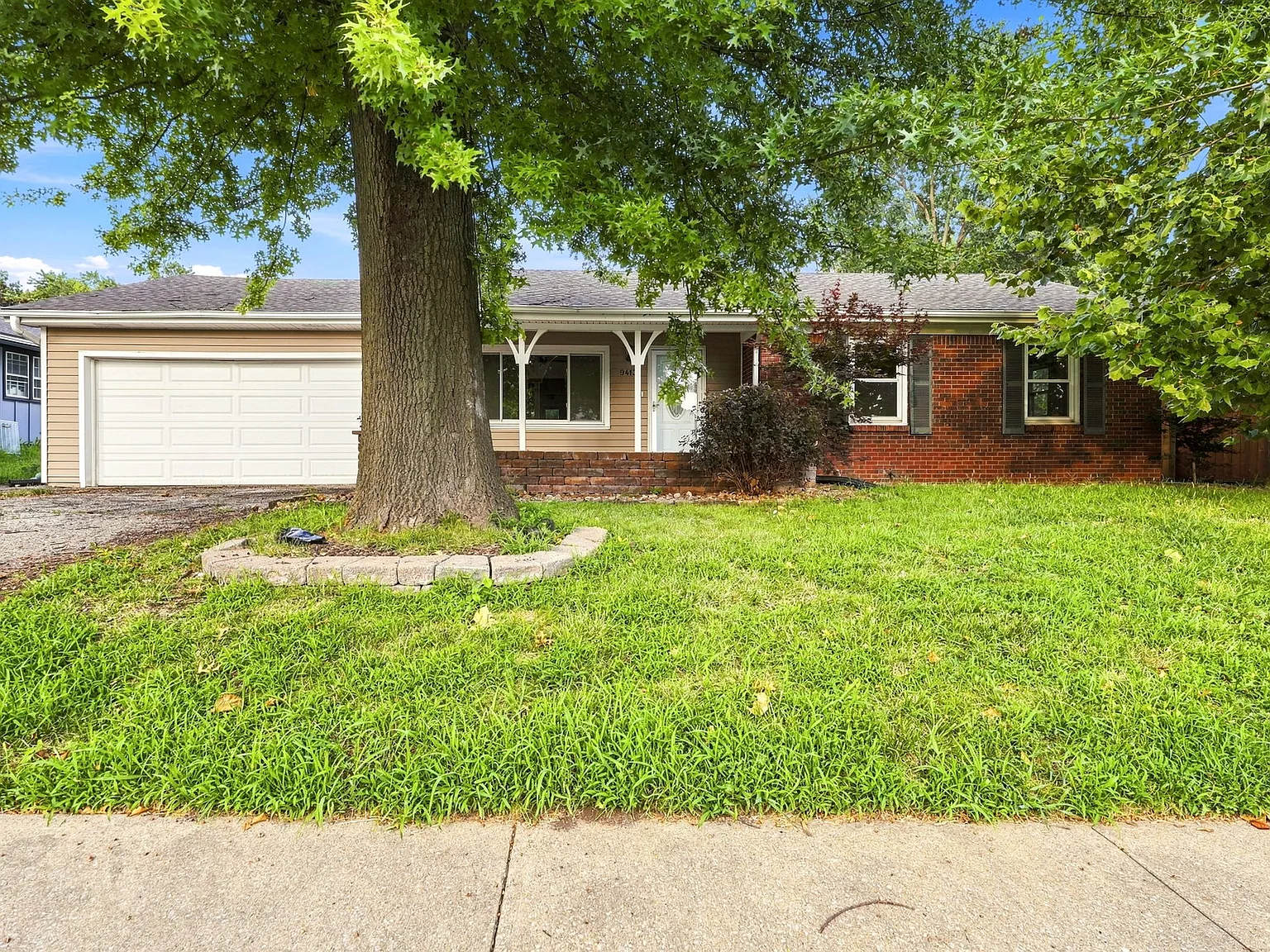 4 bed, 1456 sqft, $3,764 — Photo 1