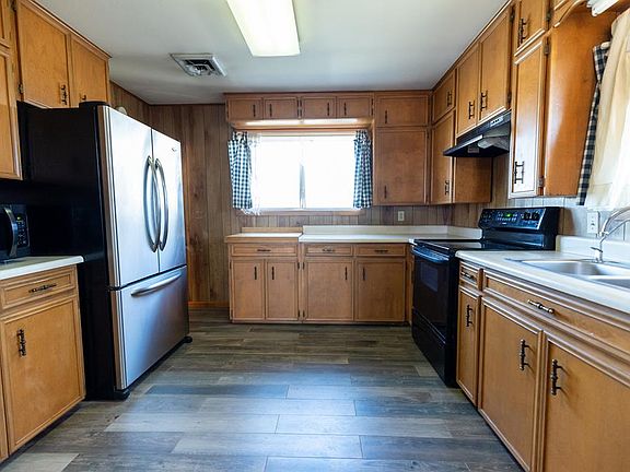 4th image of 413 28th St