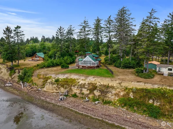 189 Bay Center Road, South Bend, WA 98586