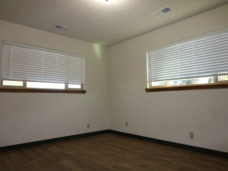 508 Las Marias Dr SE — Photo 24
