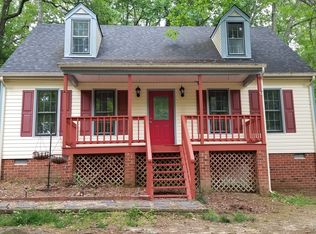 7611 Velvet Antler Dr, Midlothian, VA 23112