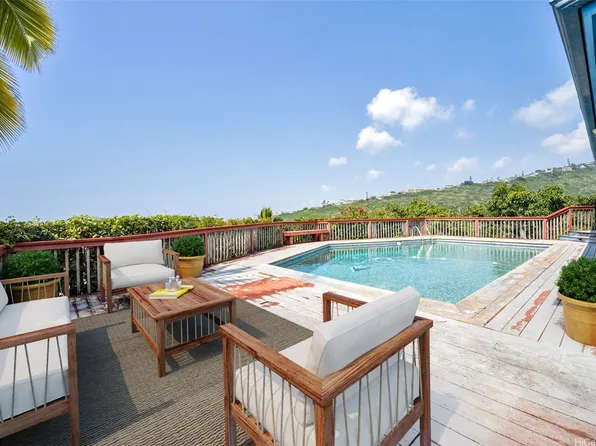 1790 Halekoa Dr, Honolulu, HI 96821