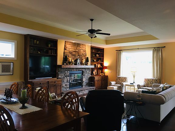 GREAT ROOM