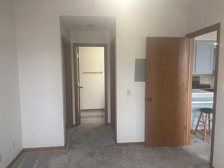 139 N 11th St #1003 — Photo 2