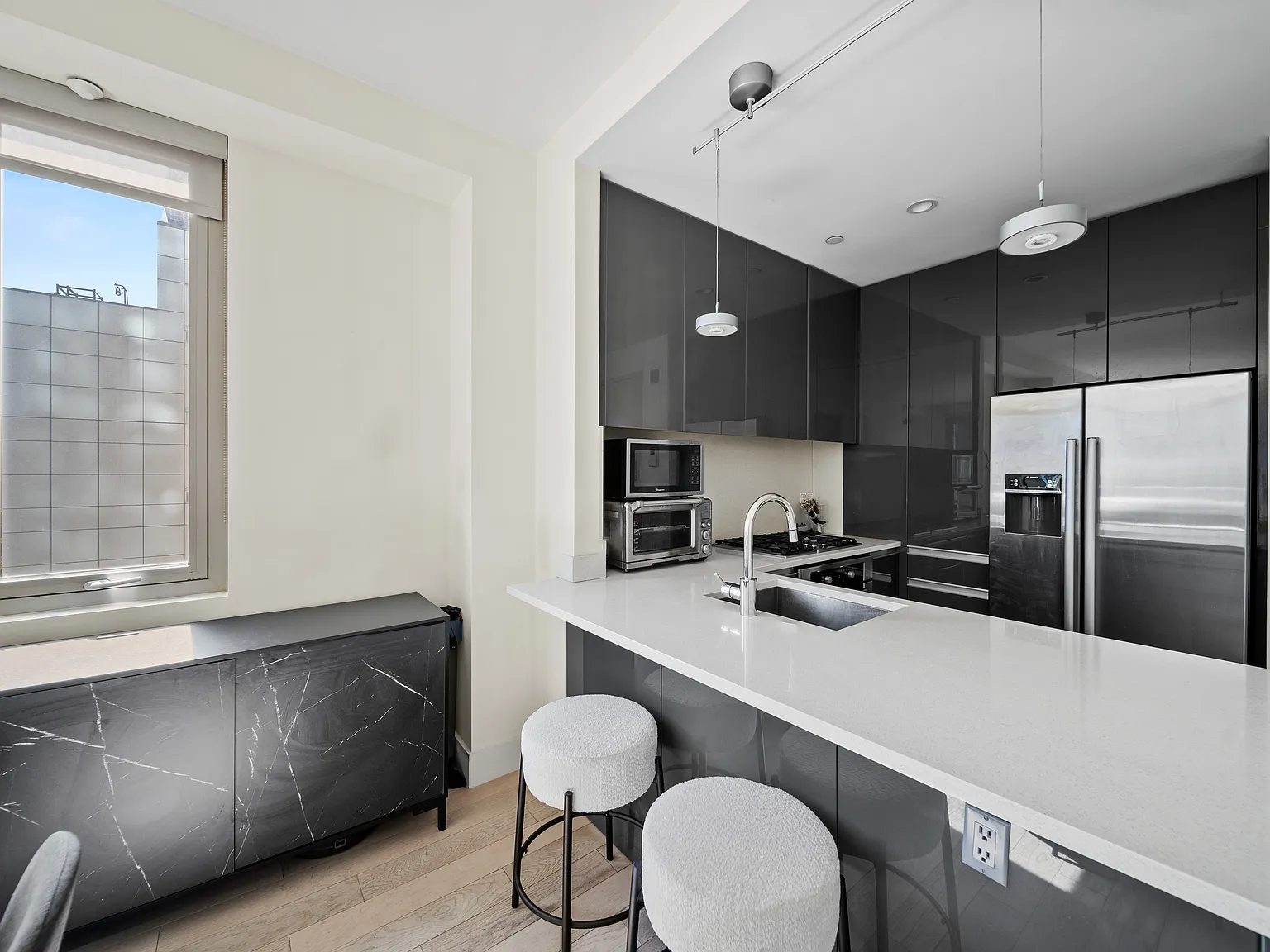 44-15 Purves Street — Photo 3