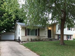 3609 Valdez Dr, Des Moines, IA 50310