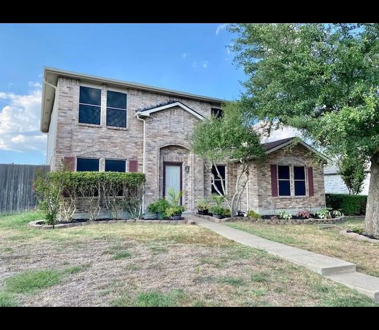 4 bed, 2293 sqft, $3,250 — Photo 1