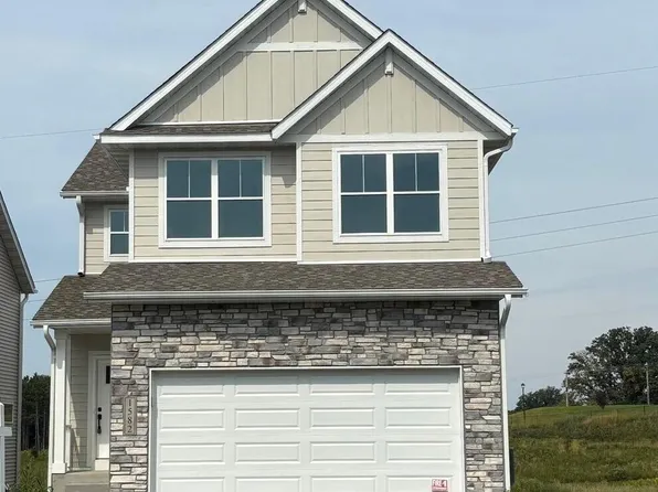 1582 76th St W, Inver Grove Heights, MN 55077