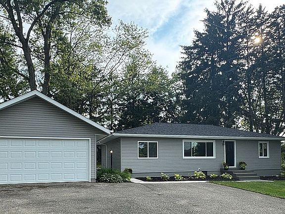 2 Car Detached
New Walkway