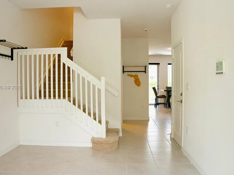 1202 NW 208th Ter #1202 — Photo 6