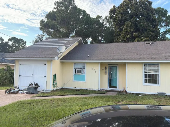 320 Prudence Ln, Panama City Beach, FL 32408