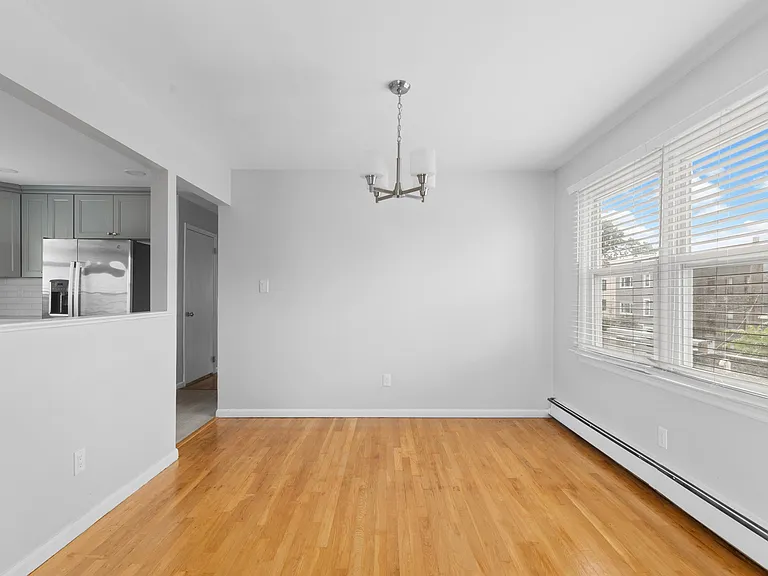 226 Webster Ave #2 — Photo 4