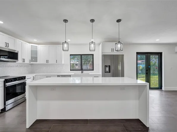 4879 NW 2nd Ct, Fort Lauderdale, FL 33317