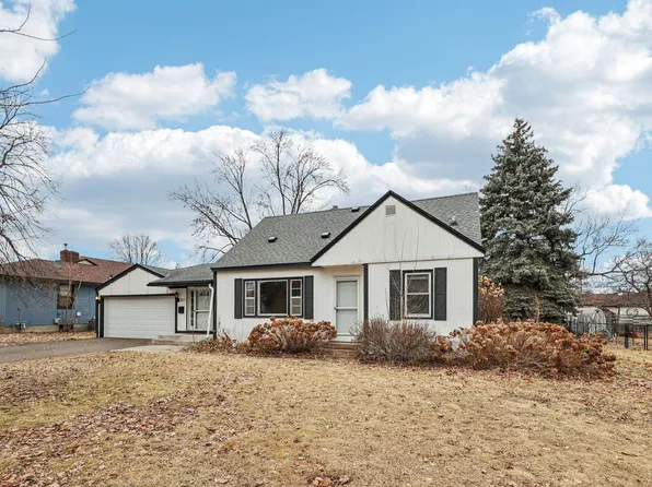 811 Monroe St, Anoka, MN 55303