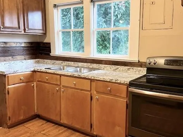 1001 W Bartow St, Quitman, GA 31643