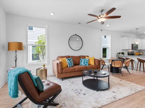 1170 S Dickerson Rd #6, Goodlettsville, TN 37072