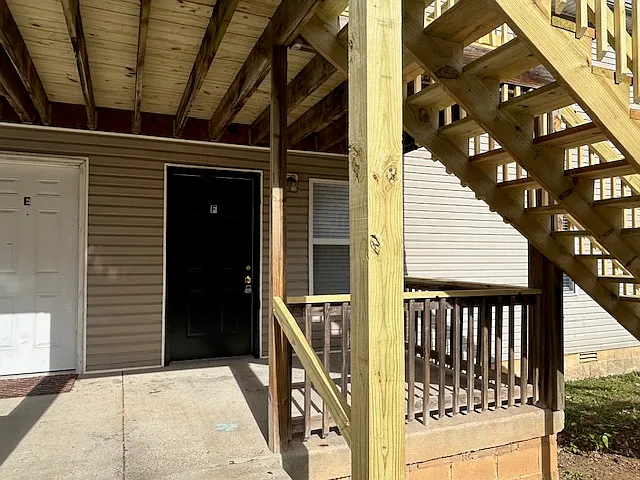 2 bed, 800 sqft, $895 — Photo 2