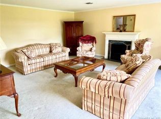 241 Hamilton Ave #77, Stamford, CT 06902