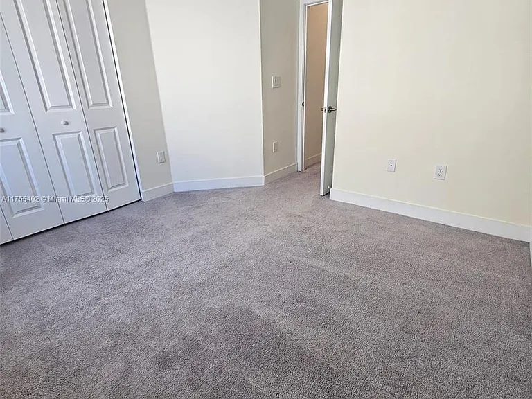 4645 NW 83rd Pkwy — Photo 39