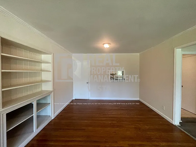 2962 Glenrock Dr — Photo 4