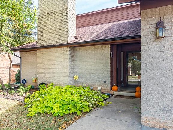 4th image of 11324 Windmill Pl