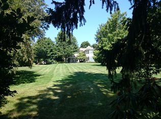 231 Chestnut Hill Rd, Newton, MA 02467