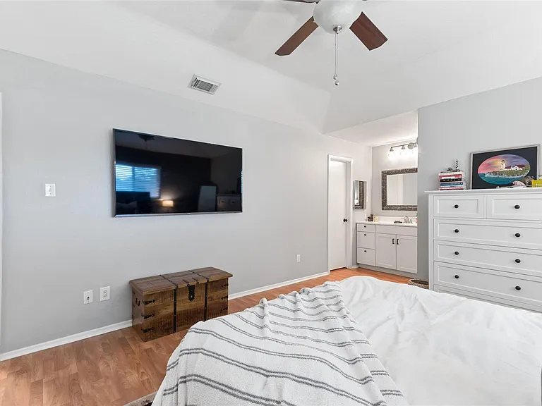 105 Sweetgum St — Photo 16