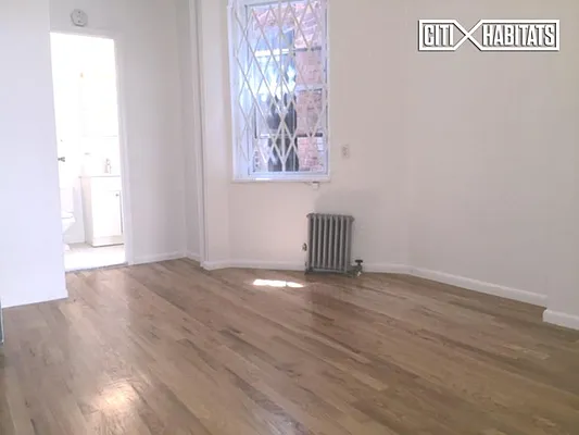 Rented by Citi Habitats | media 13