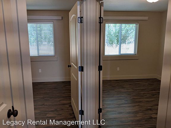 4th image of 295 Ella Ln APT 3202