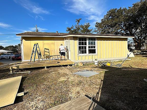 5th image of 5015 Tulip Dr