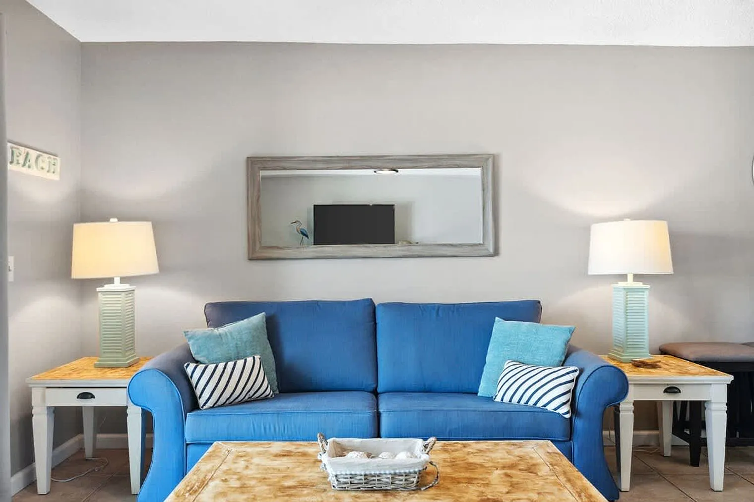 1 bed, 1.0 bath, 731 sqft, $3,057 — Photo 3
