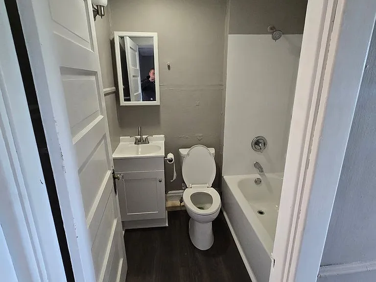 515 Boggston Ave — Photo 16