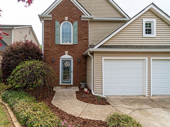 4th image of 1145 Birchwood Ln