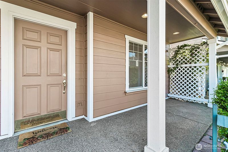 4th image of 13707 116th Avenue Ct E