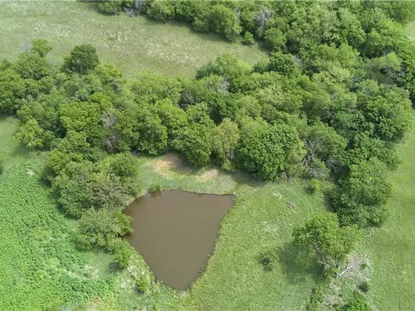214-20 Road 0, Cherryvale, KS 67335