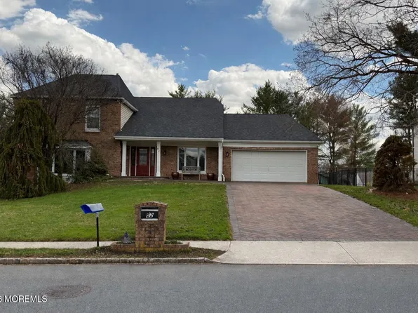 52 Homestead Circle, Marlboro, NJ 07746