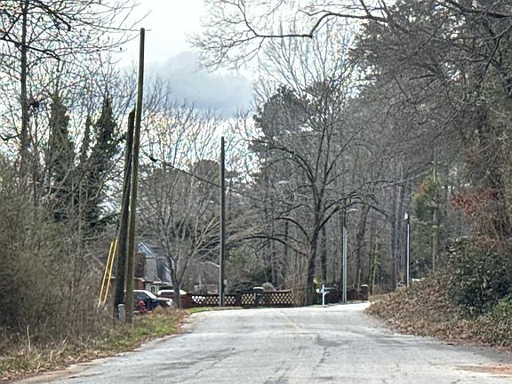 4th image of 1305 Grantland Rd