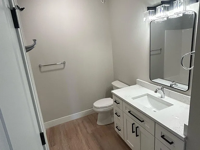 821 Williamson St #105 — Photo 5