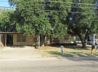712 N Cummings Dr, Alvarado, TX 76009