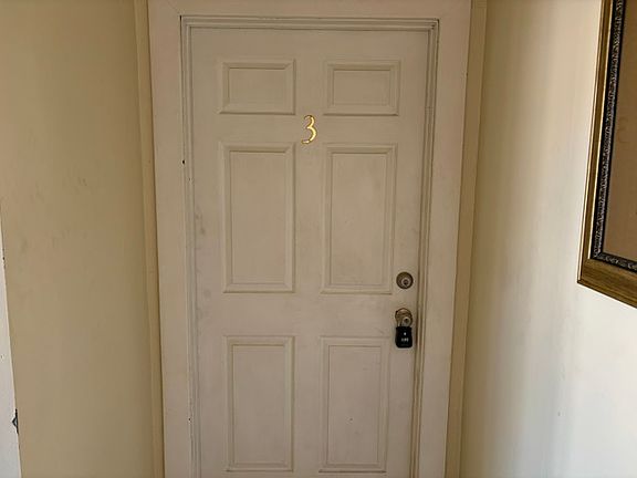 2nd image of 372 Washington Ave #3